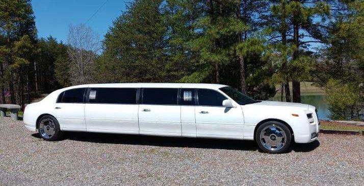 Rolls Royce Ghost Limo vehicle