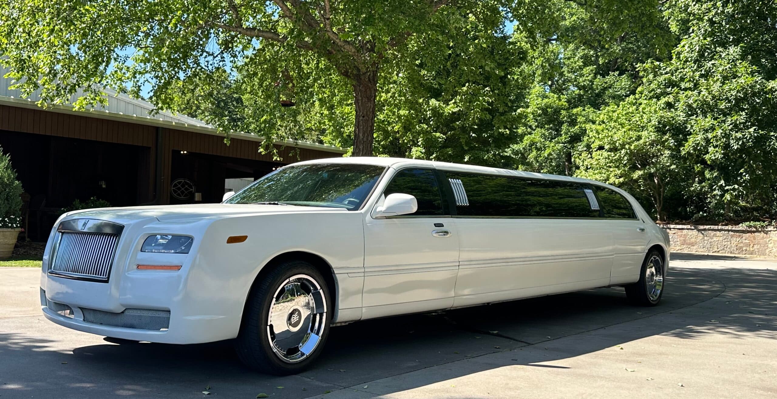 Rolls Royce Ghost Limo vehicle